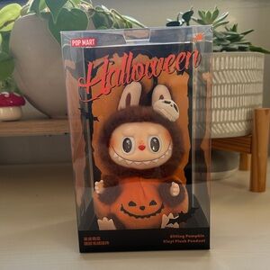 Pop Mart Halloween Sitting Pumpkin Pendant